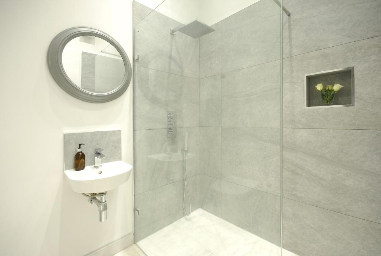 Topside House - Beautiful 7 Bedroom House With Hottub Wifi And Parking Near Bath Wells Frome Oakhill Exteriér fotografie