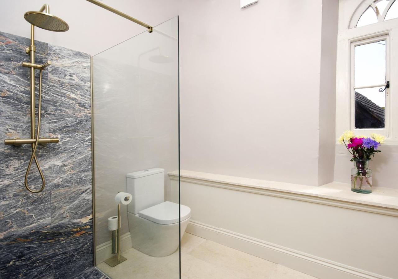 Topside House - Beautiful 7 Bedroom House With Hottub Wifi And Parking Near Bath Wells Frome Oakhill Exteriér fotografie