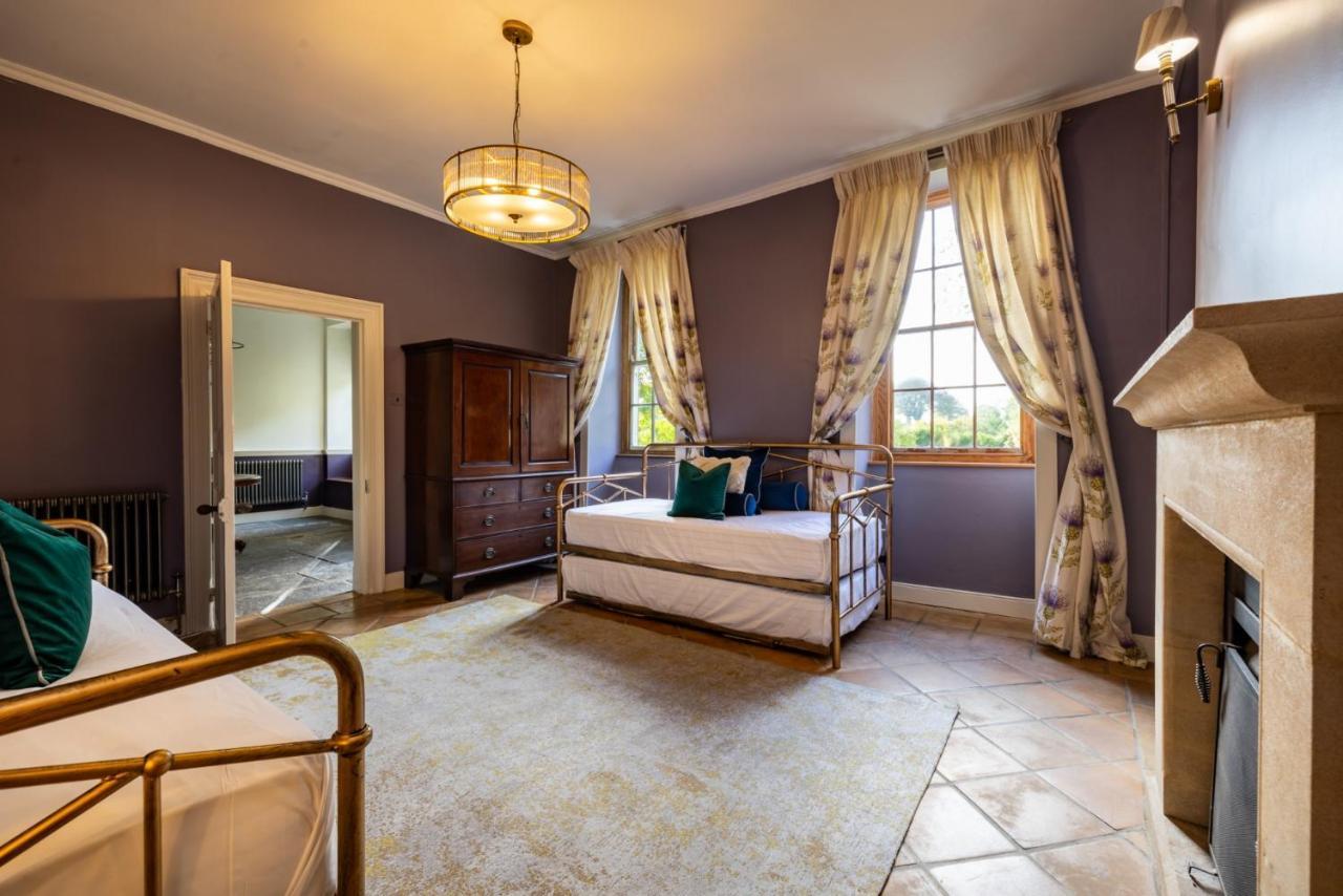 Topside House - Beautiful 7 Bedroom House With Hottub Wifi And Parking Near Bath Wells Frome Oakhill Exteriér fotografie