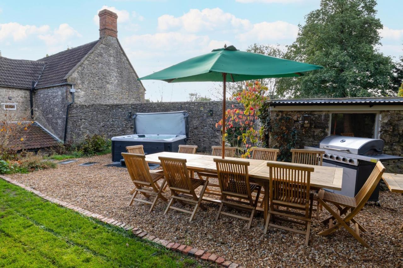 Topside House - Beautiful 7 Bedroom House With Hottub Wifi And Parking Near Bath Wells Frome Oakhill Exteriér fotografie